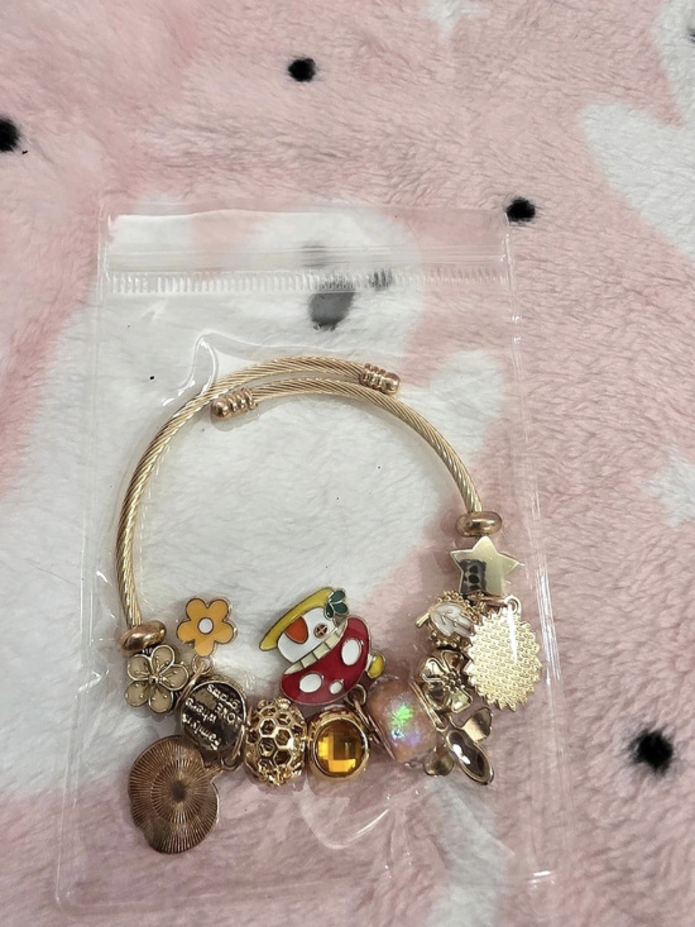 Charm Bracelet Gold Multicolor Like New